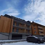 Aparthotel Alpine Am Arlberg 4*
