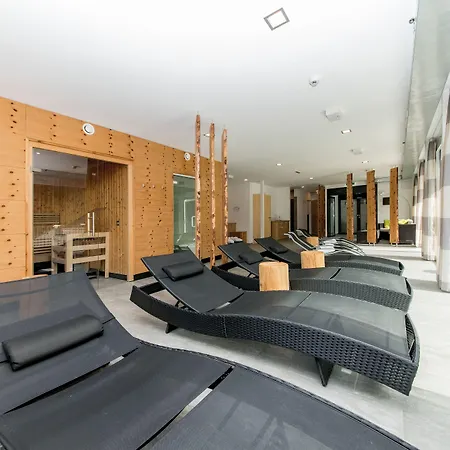 Apartahotel Alpine Am Arlberg 4*