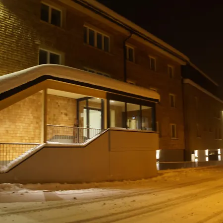 Alpine Am Arlberg アパートホテル