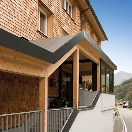 Alpine Am Arlberg 3*