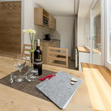 Alpine Am Arlberg Apartahotel Klösterle