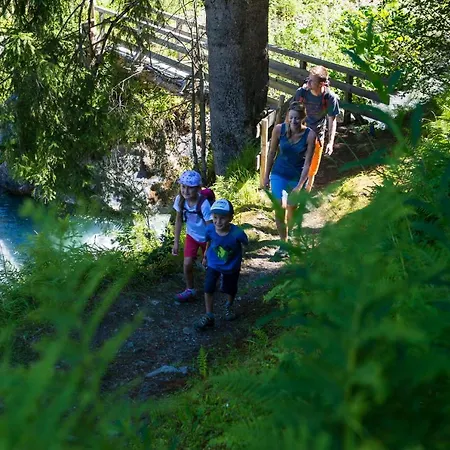Alpine Am Arlberg 4* Klösterle