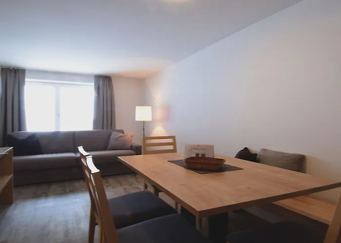 Alpine Am Arlberg 公寓式酒店 4*