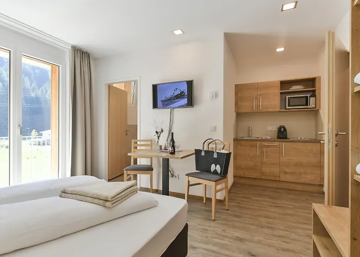 Alpine Am Arlberg 公寓式酒店