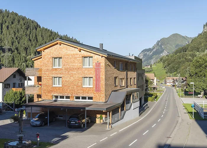Alpine Am Arlberg 公寓式酒店 克勒施特勒