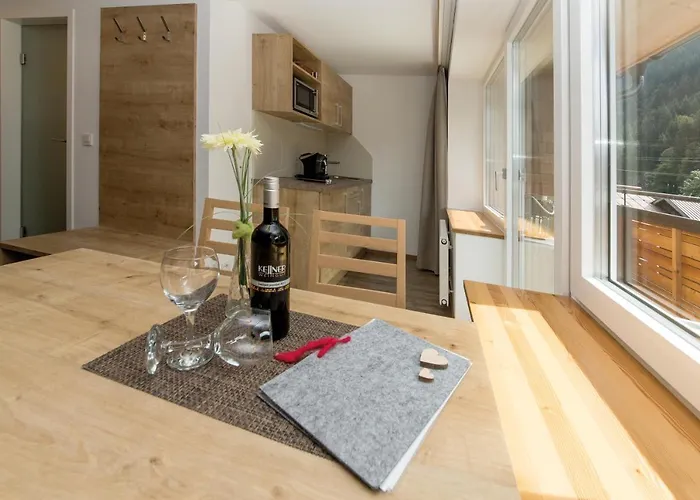 Alpine Am Arlberg 公寓式酒店 克勒施特勒